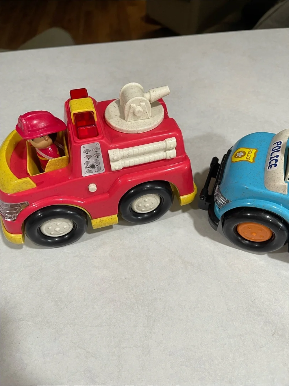 Kids Rescue & Police Toy Vehicle Set - Red & Blue